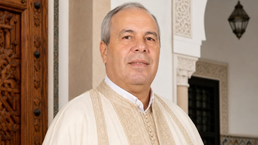 من أزمة القارورة إلى أعطاب الاقتصاد.. د. عبد الباسط السماري لـ«مسارات»: لا إصلاح اقتصاديًا دون إصلاح سياسي